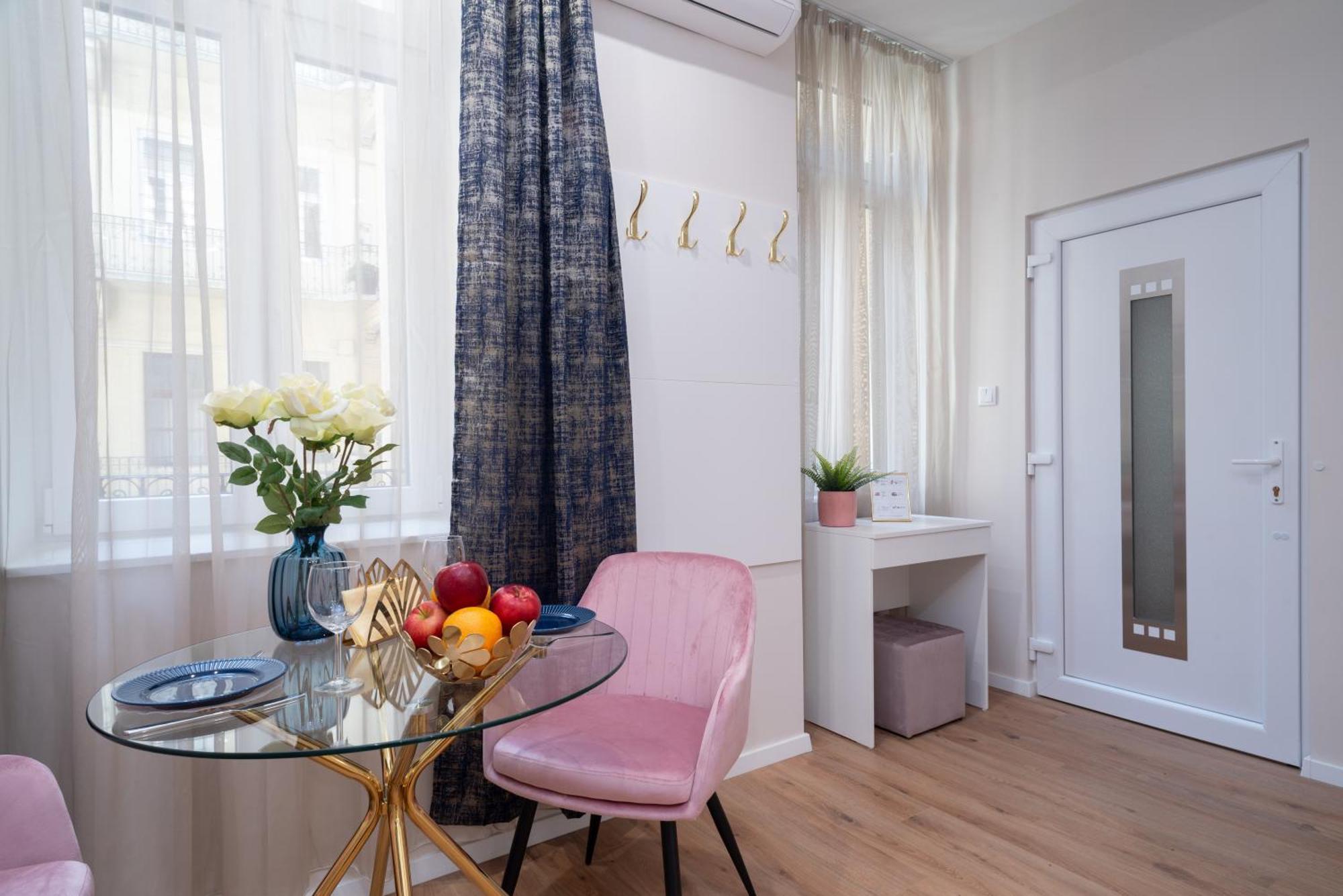 Amethyst Apartments - Acacia Studio Budapest Esterno foto